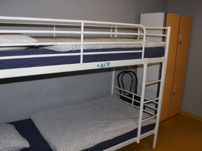 Sleep Green Bed Image — 1